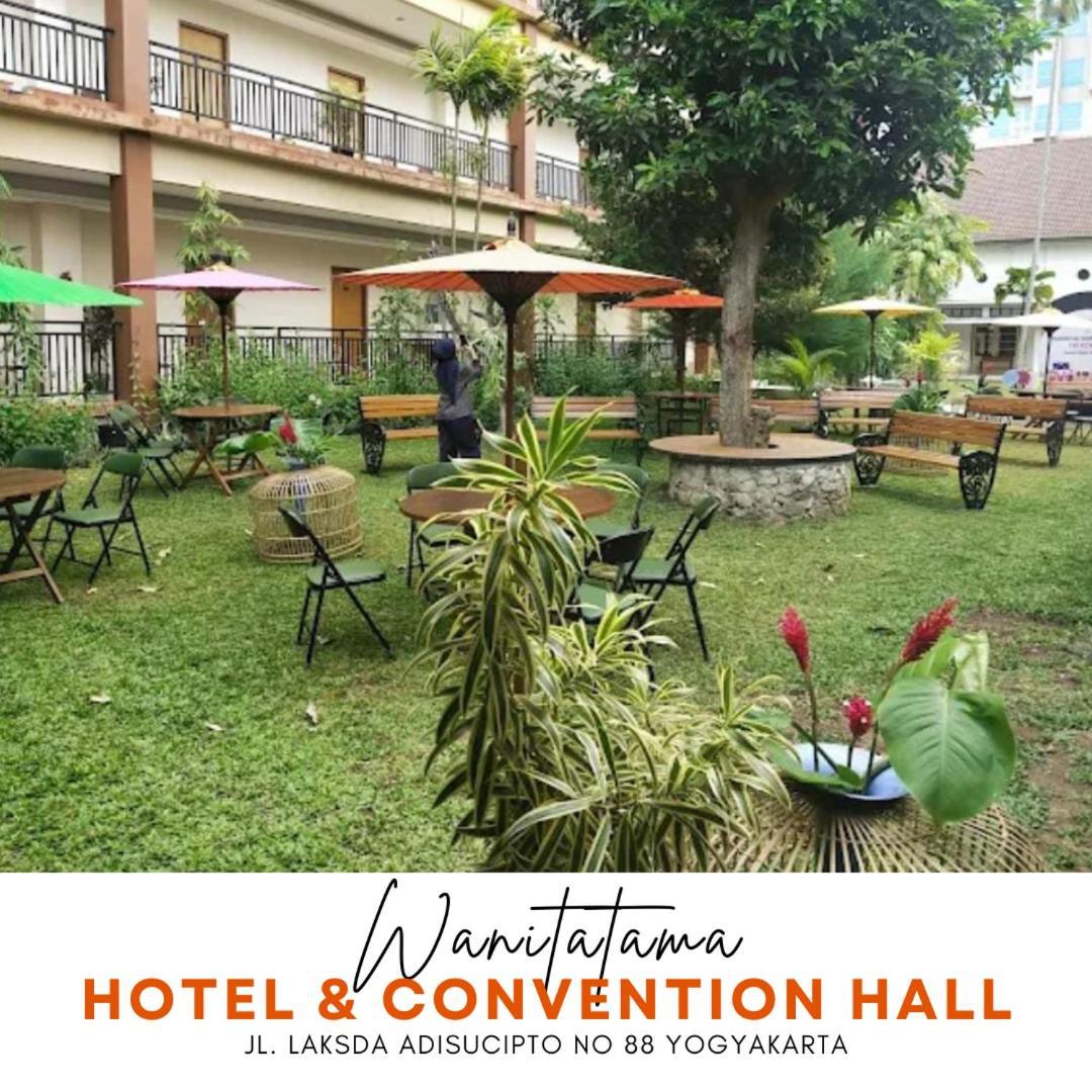 Wanitatama Hotel & Convention Hall Pakualaman Exterior photo
